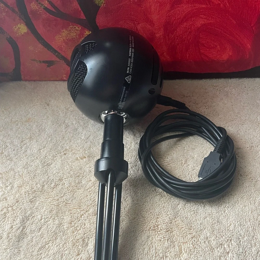 Blue snowball Logitech Sleek Black USB Microphone for creators,recording etc.